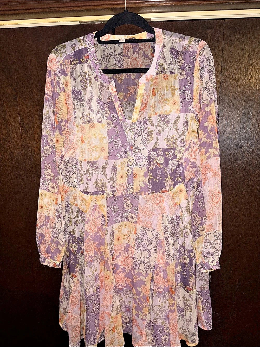 LOFT Floral Mini Dress in Purple & Pink Size Medium Like New